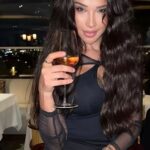 Şişli Nişantaşı Escort Gerçek Resimli Meira